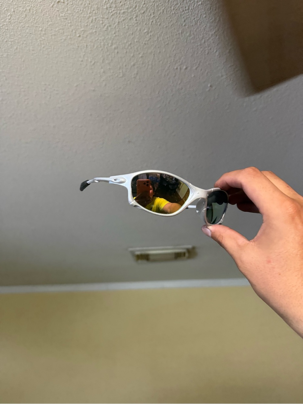 White Mirrored Sports Sunglasses - Performance Wraparound oak o sunglasses